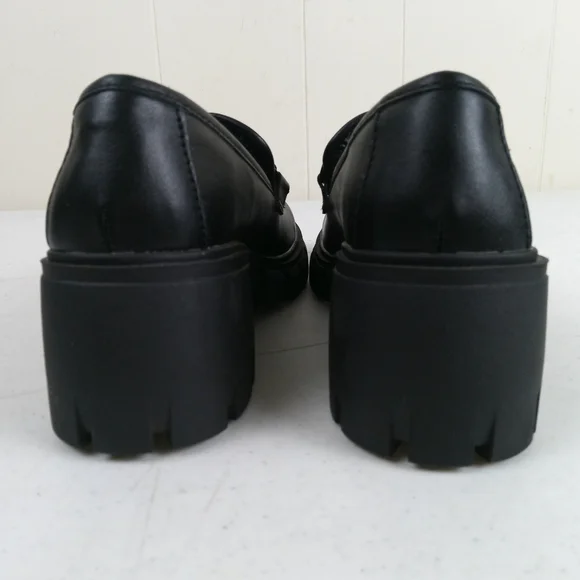 Madden Girl Black Chunky Slip On Loafers Size 6.5 Lug Soles Faux Leather - Picture 7 of 10